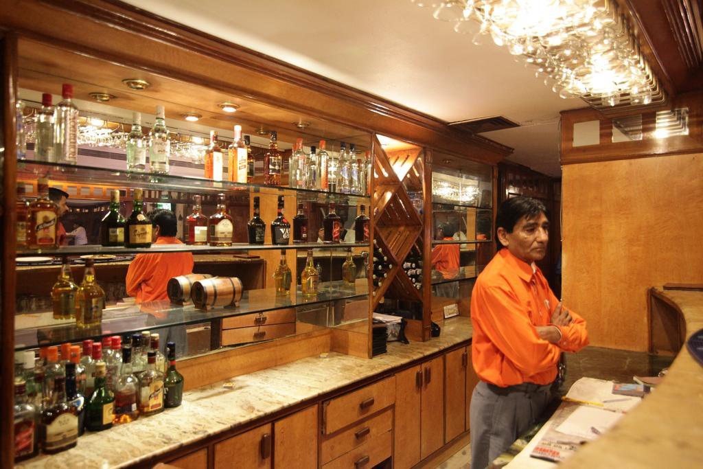 Hotel Empire Regency Jaipur Bagian luar foto