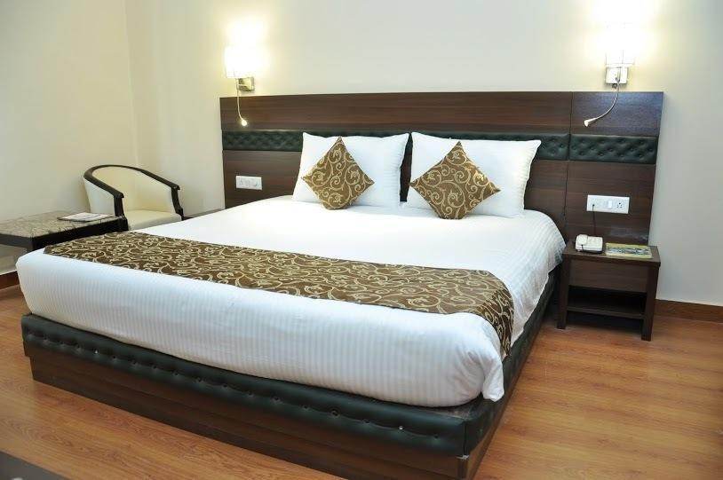 Hotel Empire Regency Jaipur Bagian luar foto